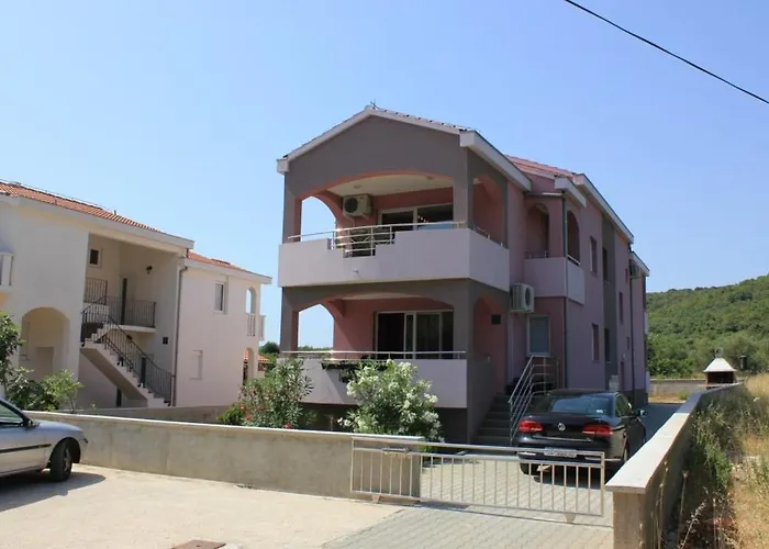 Apartman By The Sea - 8217 Pasman