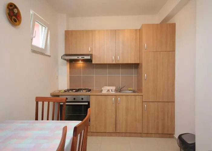 Apartman By The Sea - 8217 Pasman