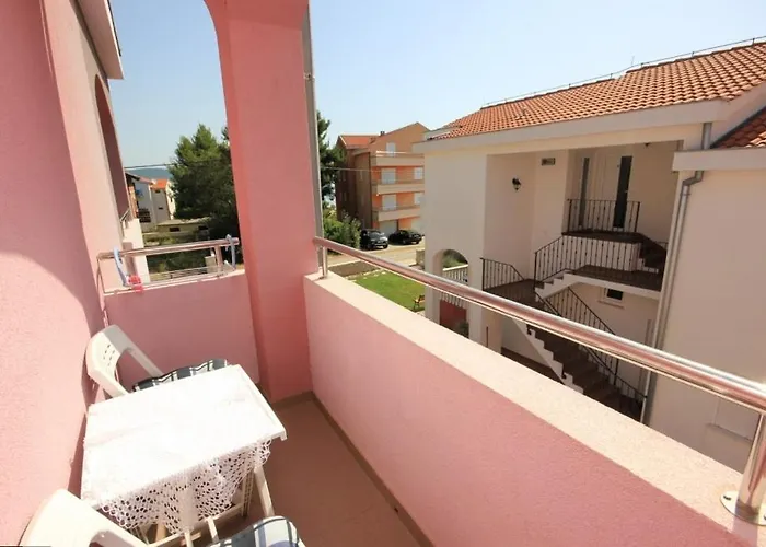 By The Sea - 8217 Apartman