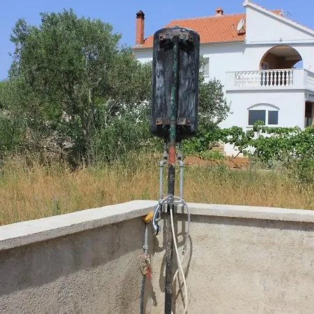 דירה By The Sea - 8217 Pašman