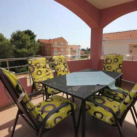 By The Sea - 8217 דירה *